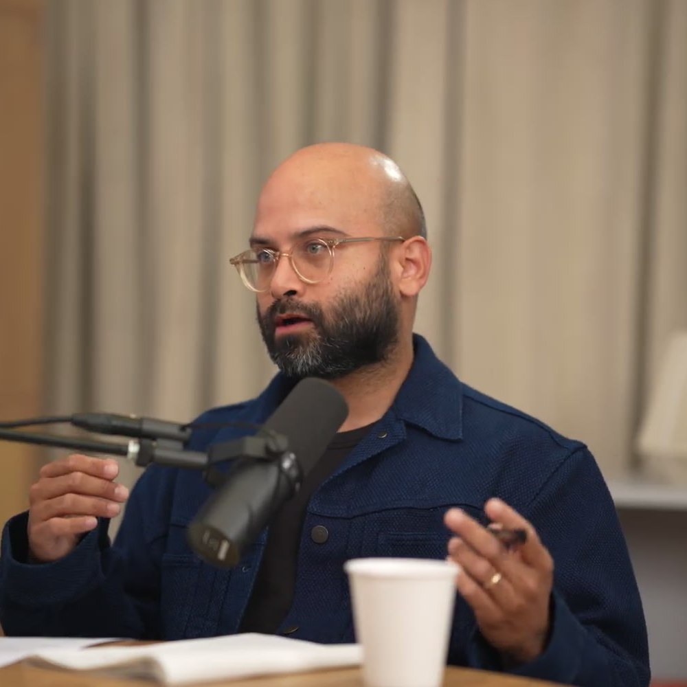 Ravi Kurani asking a question at Theorist Studios, New York